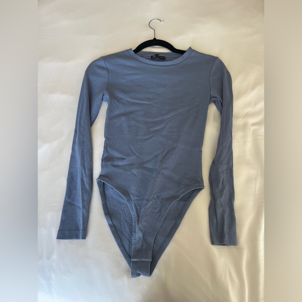 Zara blue ribbed long sleeve body suit